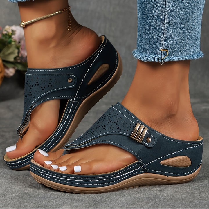 Eloura™ Everyday Comfort & Sophistication