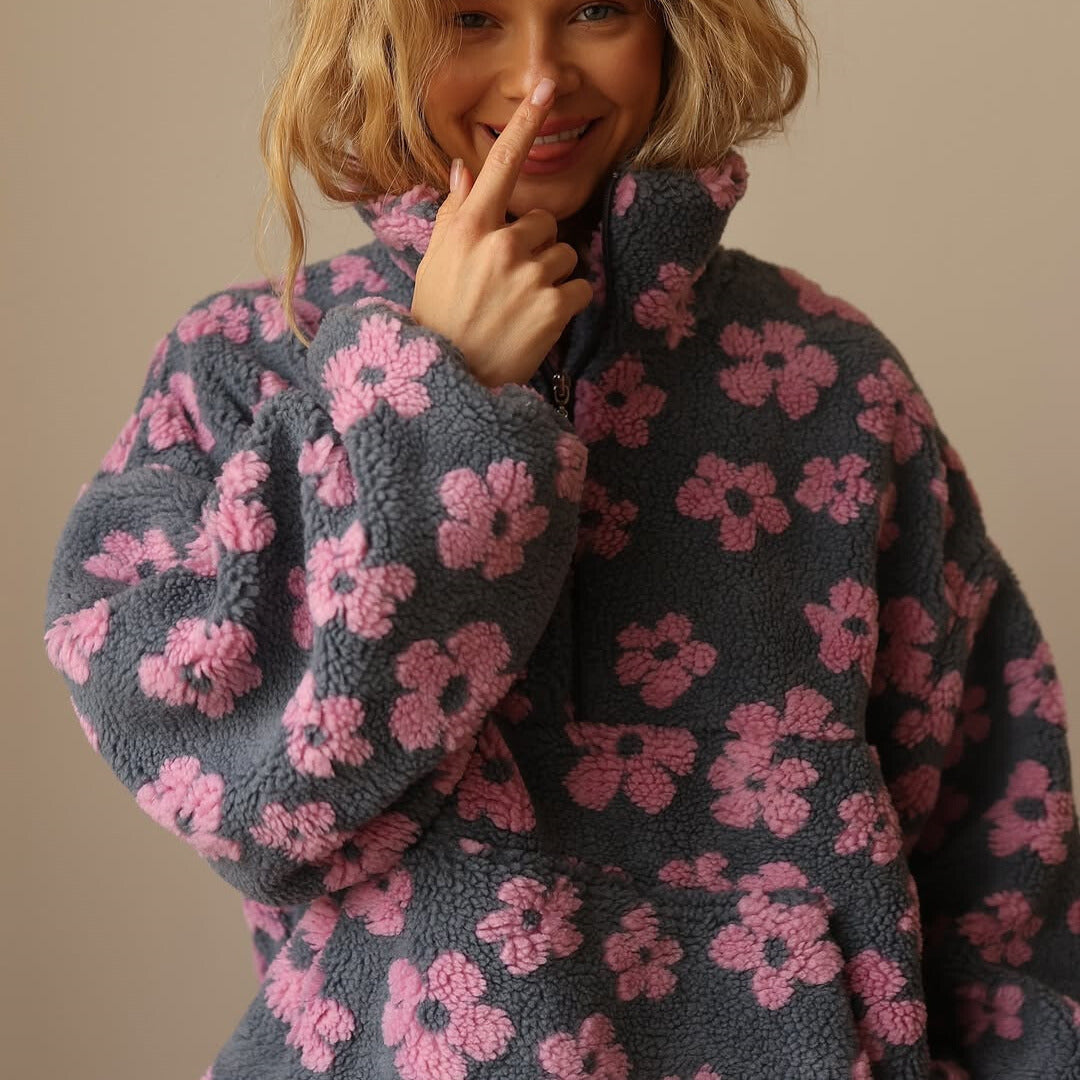 Léa Fleece in Soft Bloom