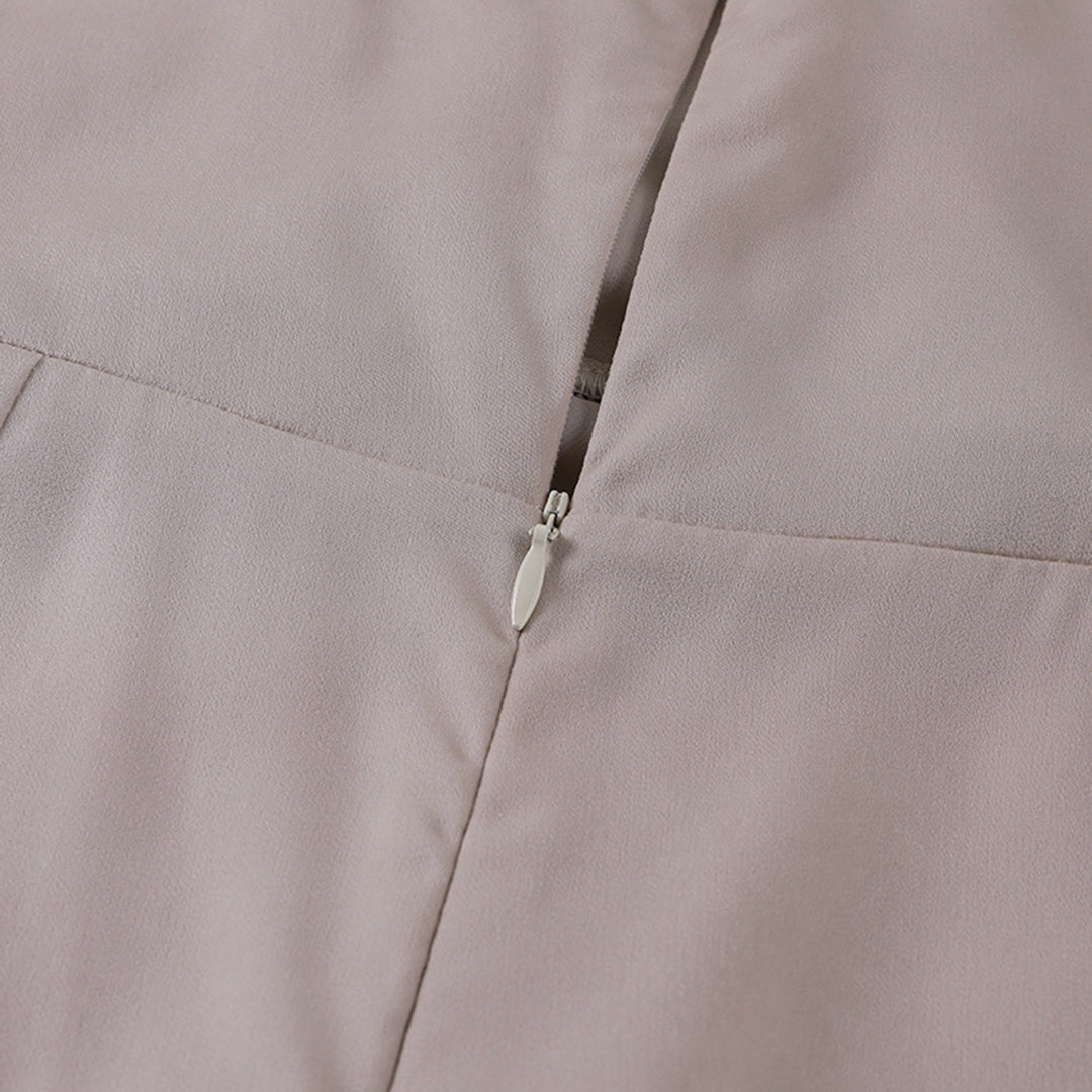 Sophie – Timeless Midi Dress
