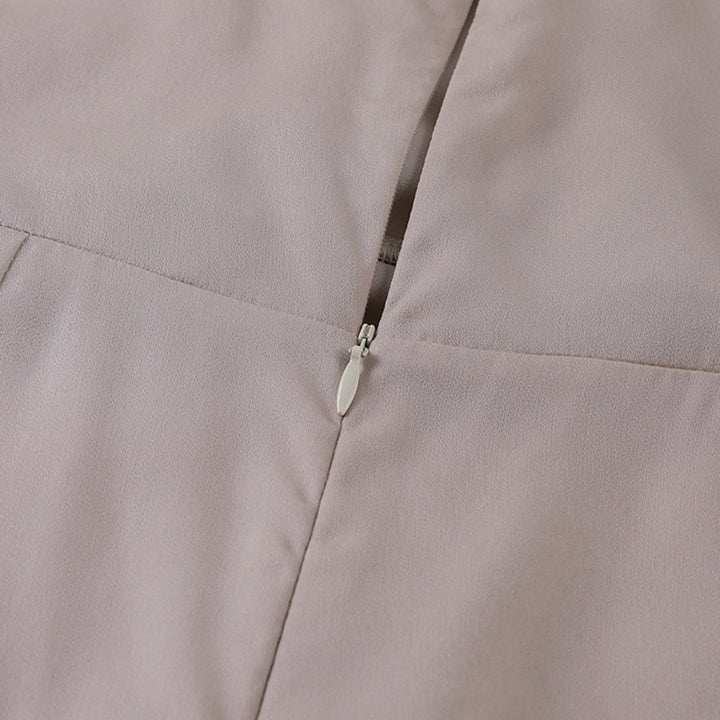 Sophie – Timeless Midi Dress