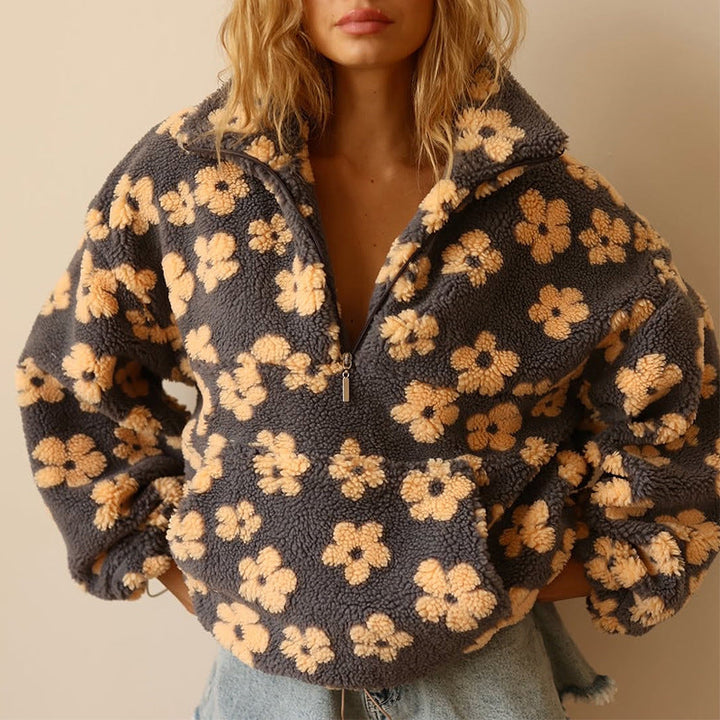Léa Fleece in Soft Bloom
