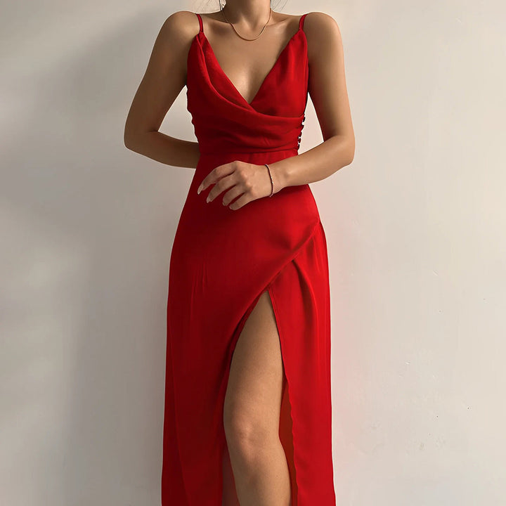 Sophie – Timeless Midi Dress