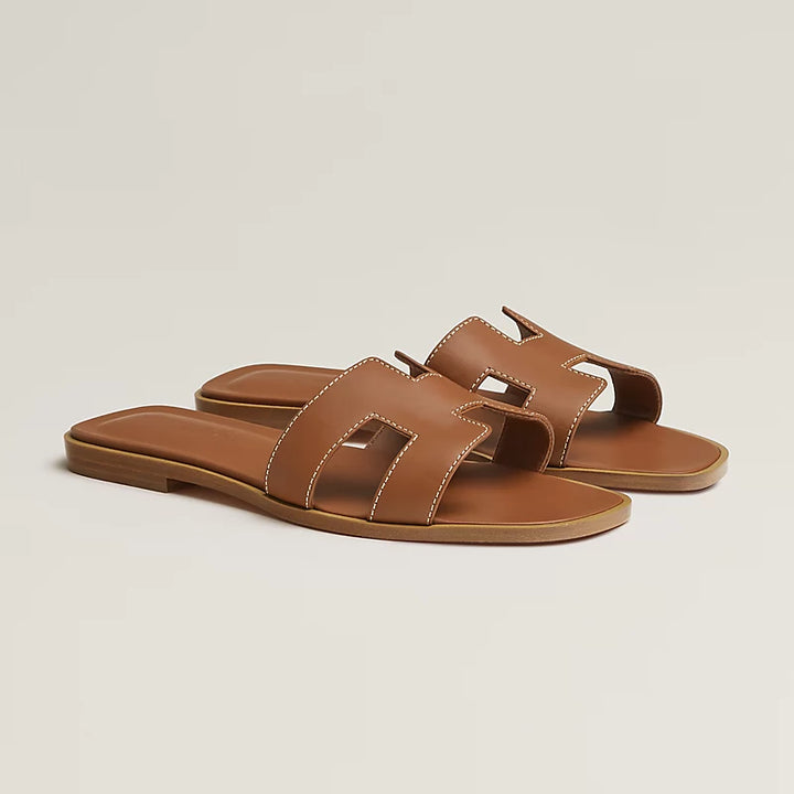 ARIS | Chic and Elegant Sandals