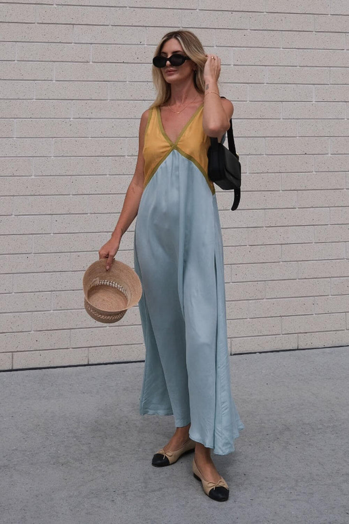 Agate | Midi Dress with V-Neck Suede Effect
