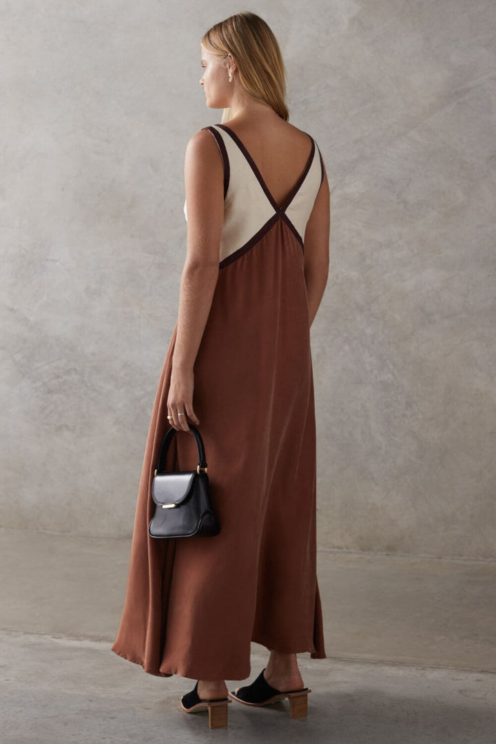Agate | Midi Dress with V-Neck Suede Effect